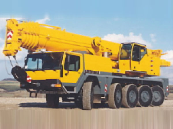 Mobile crane rental 